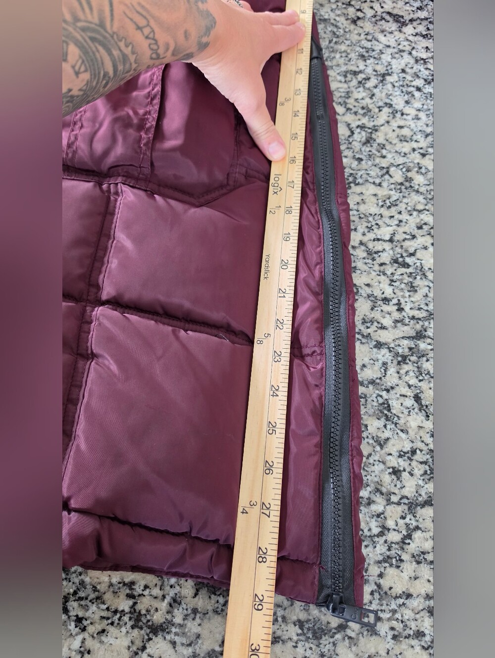 Canada Weather Gear Women’s XL Long Puffer Parka Faux Fur Hood Burgundy - Picture 16 of 16